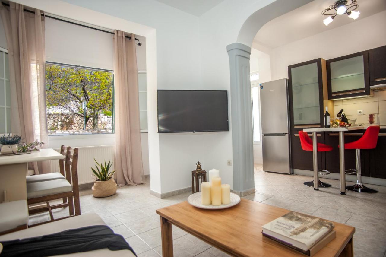 Evianna Studios Mousata Ngoại thất bức ảnh