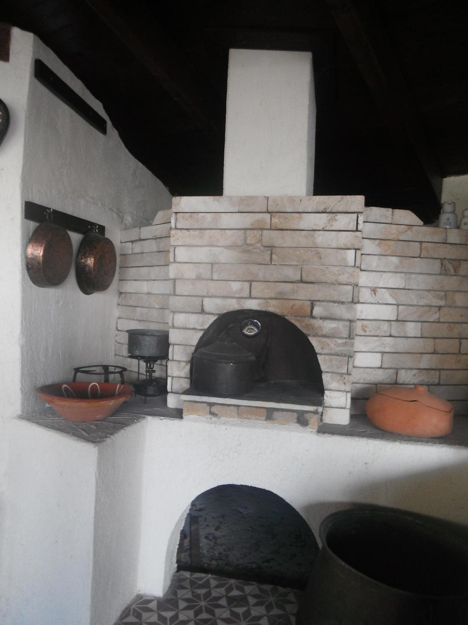 Evianna Studios Mousata Ngoại thất bức ảnh